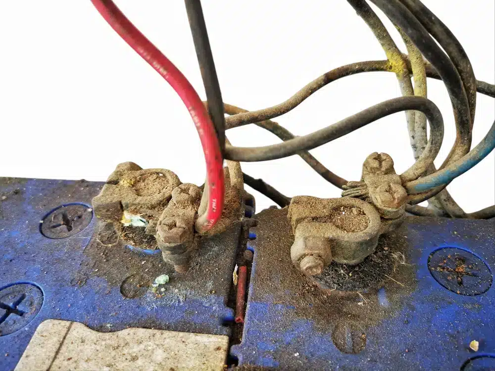 Car battery terminals in the garage